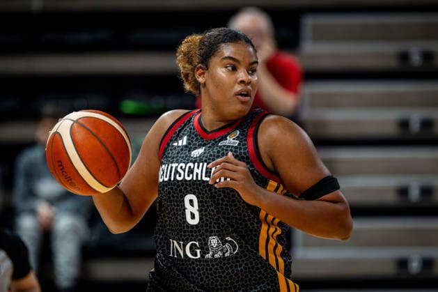 Basketball Villeurbanne 17.03.2026 Wommen™s Basketball World Cup 2026 Qualifying Tournament Nigeria (NIG) - Deutschland (GER) Nyara Sabally (Deutschland, No.08)