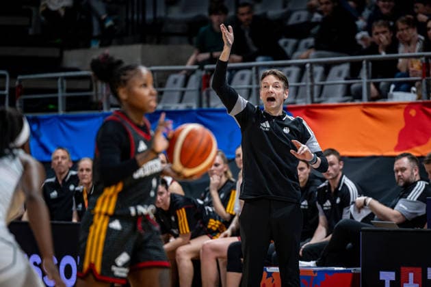 Basketball Villeurbanne 17.03.2026 Wommen™s Basketball World Cup 2026 Qualifying Tournament Nigeria (NIG) - Deutschland (GER) Olaf Lange (Deutschland, Trainer)