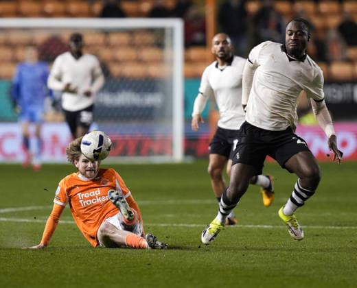 Blackpool v Port Vale Sky Bet League 1 Martin Sherif of Port Vale (right) battles for the ball with Hayden Coulson of Blackpool (on floor) during the Sky Bet League 1 match at Bloomfield Road, Blackpool 17 03 2026 UK Newspapers OUT Copyright: xMikexMartinx FIL-23146-0038