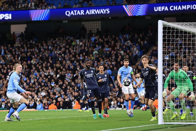 17th March 2026; Etihad Stadium, Manchester, England; UEFA Champions League Football, Manchester City versus Real Madrid; Erling Haaland of Manchester City beats Real Madrid goalkeeper Thibaut Courtois to score for 1-1 after 41 minutes  DavidxBlunsden Content restricted for UK based newspaper