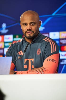 Pressekonferenz FC Bayern München Fußball UEFA Champions League Pressekonferenz FC Bayern München am 17.03.2026 auf dem Trainingsgelände an der Säbener Straße in München Vincent Kompany ( Trainer Cheftrainer München ) Foto: Photo by FC Bayern München via REVIERFOTO München Trainingsgelände an der Säbene Bayern Deutschland
