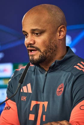 Pressekonferenz FC Bayern München Fußball UEFA Champions League Pressekonferenz FC Bayern München am 17.03.2026 auf dem Trainingsgelände an der Säbener Straße in München Vincent Kompany ( Trainer Cheftrainer München ) Foto: Photo by FC Bayern München via REVIERFOTO München Trainingsgelände an der Säbene Bayern Deutschland