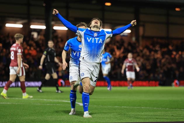 Stockport County FC v Northampton Town - Sky Bet League One Josh Stokes of Stockport celebrates scoring to make it 1-0 during the Sky Bet League 1 match between Stockport County and Northampton Town at Edgeley Park Stadium in Stockport, United Kingdom, on March 17, 2026. Stockport Greater Manchester United, ManU Kingdom  Copyright: xMIxNewsx originalFilename:fletcher-stockpor260317_npblS.jpg