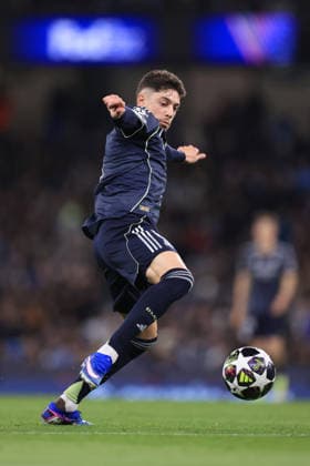 Football - UEFA Champions League - Round of 16 (2nd Leg) - Manchester City v Real Madrid 17th March 2026 - UEFA Champions League - Round of 16 (2nd Leg) - Manchester City v Real Madrid - Federico Valverde of Real Madrid - Photo: Simon Stacpoole Offside. Manchester UK Copyright: xSimonxStacpoolexOffside