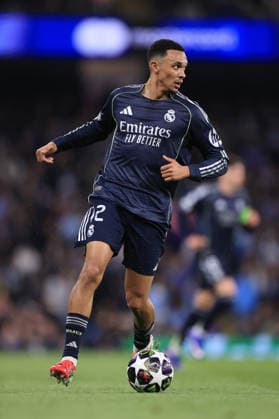 Football - UEFA Champions League - Round of 16 (2nd Leg) - Manchester City v Real Madrid 17th March 2026 - UEFA Champions League - Round of 16 (2nd Leg) - Manchester City v Real Madrid - Trent Alexander-Arnold of Real Madrid - Photo: Simon Stacpoole Offside. Manchester UK Copyright: xSimonxStacpoolexOffside