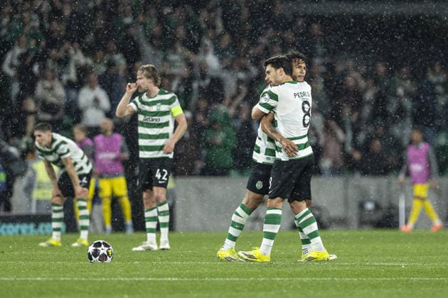 Pedro Gonçalves 8 of Sporting CP celebrates with Luis Suarez 97 of Sporting CP after scoring team s second goal during the UEFA Champions League match between Sporting CP vs FK Bodø Glimt at Estadio Jose Alvalade on March 17th,2026 (Photo by Joao Bravo Sports Press Photo) Copyright: xJoaoxBravo SportsxPressxPhotox Sportspressphoto_SPR112923