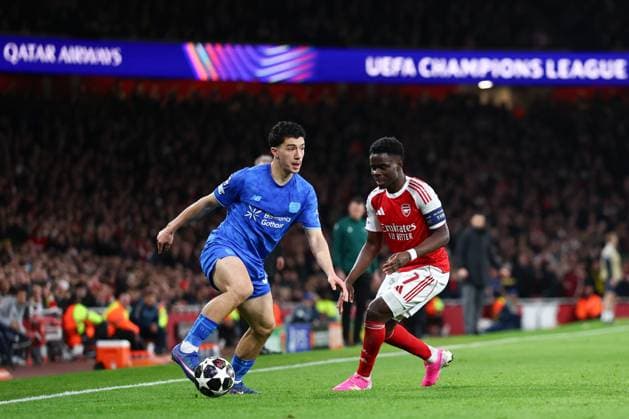 Ibrahim Maza of Bayer Leverkusen under pressure from Bukayo Saka of Arsenal Arsenal v Bayer 04 Leverkusen, UEFA Champions League, Round of 16, Second Leg, Football, Emirates Stadium, London, UK - 17 Mar 2026London Emirates Stadium United Kingdom EDITORIAL USE ONLY No use with unauthorised audio, video, data, fixture lists, club league logos or live services. Online in-match use limited to 120 images, no video emulation. No use in betting, games or single club league player publications. Copyright: xSimonxDael Shutterstockx 16776376dq