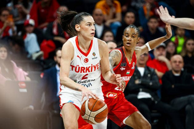 Turkiye vs Hungary Women s Basketball World Cup 2026 Qualifying Tournaments Sevgi Uzun of Turkiye national team, Nationalteam dribbles the ball during the Women s Basketball World Cup 2026 Qualifying Tournaments Group Phase - Group A between Turkiye National Team and Hungary National Team at Turkcell Basketball Development Center on March 17, 2026 in Istanbul, Turkey. Istanbul Istanbul Turkey Copyright: xBurakxBasturkx