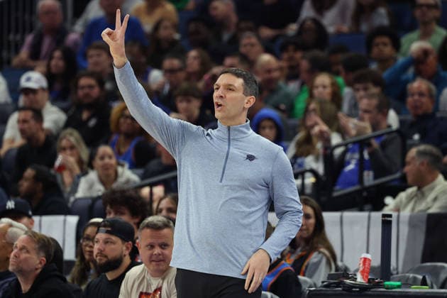 March 17, 2026, Orlando, Fl - Florida, USA: Oklahoma City Thunder head coach Mark Daigneault on the sidelines against the Orlando Magic at the Kia Center on Tuesday, March 17, 2026, in Orlando, Florida. Orlando USA - ZUMAm67_ 20260317_zaf_m67_018 Copyright: xStephenxM.xDowellx
