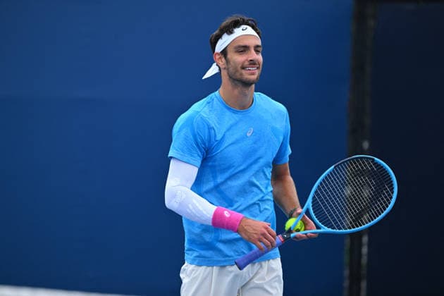 Itau Miami Open Lorenzo Musetti (ITA) during practice at the Tau Miami Open in Miami , USA, on March 17, 2026. Photo by Corinne Dubreuil ABACAPRESS.COM Miami United States  Copyright: xDubreuilxCorinne ABACAx