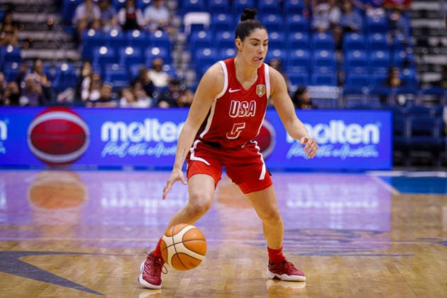 2026 World Cup Qualifying Tournament - USA V Spain Kelsey Plum 5 of the United States plays during the game at the 2026 FIBA World Cup Qualifying Tournament between the United States and Spain in San Juan, Puerto Rico, on March 17, 2026, at Coliseo Jose Miguel Agrelot. San Juan Puerto Rico  Copyright: xEdgardoxMedinax originalFilename:medinamillan-notitle260317_npSn2.jpg
