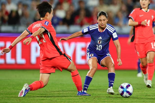 Fuka Nagano of Japan passes the ball for Riko Ueki of Japan to score a goal during the AFC Womens Asian Cup 2026 Semi Final match between Korea DPR Women and Japan Women at Stadium Australia, Sydney, Australia on 18 March 2026. Copyright: xPeterxDovganx 44680015