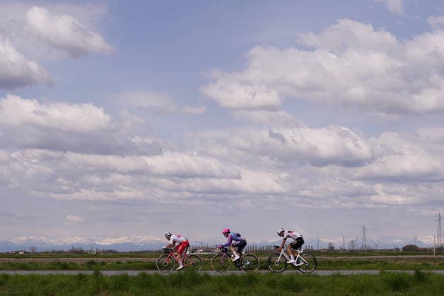 The race during the men s elite one-day Milano-Torino cycling race from Rho to Superga, Italy, Wednesday, March 18, 2026. - Cycling.  Copyright: xFabioxFerrari LaPressex