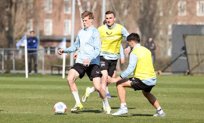 Luca Schuler, Niklas Kolbe, Josip Brekalo Zweikampf Spielszene Aktion Fußball Fussball Saison 2025 2026 2. Bundesliga Herren DFL 18.03.2026 Training Hertha BSC Berlin DFL regulations prohibit any use of photographs as image sequences and or quasi-video.