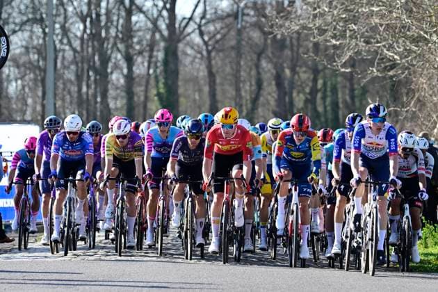 Danilith Nokere Koerse 2026 Cycling Race NOKERE, BELGIUM - MARCH 18 : illustration picture peloton during the 79th edition of Danilith Nokere Koerse an UCI ProSeries 1.Pro one day cycling road race for Men Elite of km with start in Deinze and finish in Nokere on March 18, 2026 in Nokere, Belgium, 18 03 2026 ( Motordriver Danilith Nokere Koerse Cycling Race - Nokere Belgium  Copyright: xJanxDexMeuleneirx