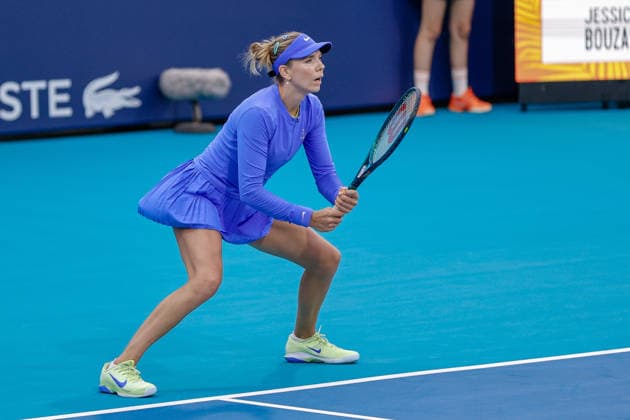 MIAMI GARDENS, FL - MARCH 17: Katie Boulter (GB) in action during a Women™s Singles qualifying 2nd round match against Jessica Bouzas Maneiro (ESP) at the Miami Open on March 17, 2026, at Hard Rock Stadium in Miami Gardens, Florida,(Photo by Chris Arjoon Icon Sportswire) TENNIS: MAR 17 Miami Open EDITORIAL USE ONLY Icon2603170010086