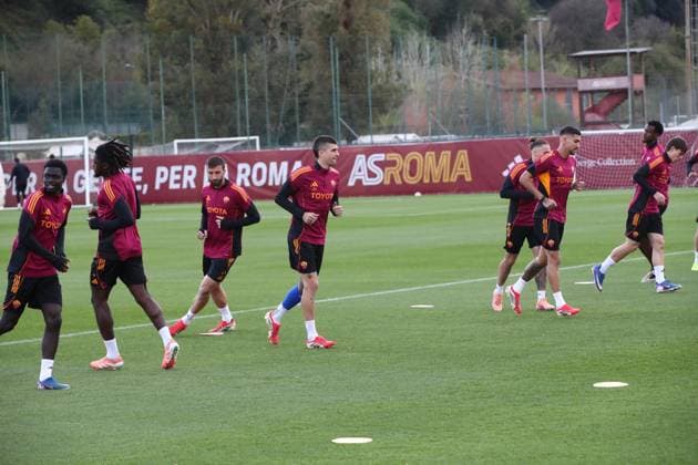 CALCIO - UEFA Europa League - AS Roma - press conference, PK, Pressekonferenz and Training 18-03-2026 Allenamenti Roma vigilia di Europa League Nella foto: Esercizi ( Foto Gino Mancini ) Roma Italy  Copyright: xIPAxSport ABACAx