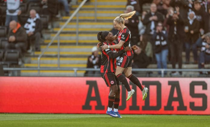 GER, Frankfurt, Eintracht Frankfurt vs TSG Hoffenheim, Google Pixel Bundesliga, Fussball, DFB, Spielzeit 2025 2026, Stadion am Brentanobad, 15. Spieltag im Bild: Rebecka Blomqvist (Eintracht Frankfurt Frauen 28) erzielt das 1:0, Tor, Jubel und Freude, Emotionen DFB DFL REGULATIONS PROHIBIT ANY USE OF PHOTOGRAPHS AS IMAGE SEQUENCES AND OR QUASI-VIDEO, 18.03.2026 Copyright: HMBxMedia HendrikxHamelau