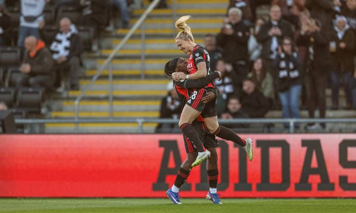 GER, Frankfurt, Eintracht Frankfurt vs TSG Hoffenheim, Google Pixel Bundesliga, Fussball, DFB, Spielzeit 2025 2026, Stadion am Brentanobad, 15. Spieltag im Bild: Rebecka Blomqvist (Eintracht Frankfurt Frauen 28) erzielt das 1:0, Tor, Jubel und Freude, Emotionen DFB DFL REGULATIONS PROHIBIT ANY USE OF PHOTOGRAPHS AS IMAGE SEQUENCES AND OR QUASI-VIDEO, 18.03.2026 Copyright: HMBxMedia HendrikxHamelau