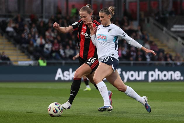 FBL - Frauen-Bundesliga Eintracht Frankfurt and TSG Hoffenheim Martthine Ostenstad (Eintracht Frankfurt), Selina Cerci (TSG Hoffenheim), in action, with the ball during the Google Pixel Frauen Bundesliga match between Eintracht Frankfurt and TSG Hoffenheim on March 18, 2026, at Stadion am Brentanobad in Frankfurt am Main, Germany Copyright: JoaquimxFerreira