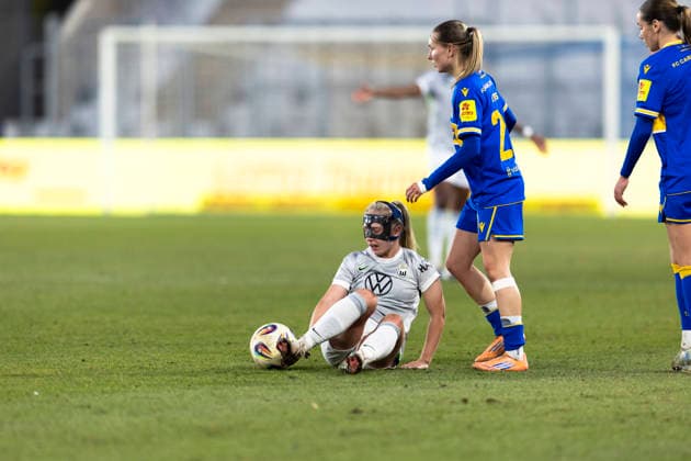 Google Pixel Frauen-Bundesliga: FC Carl Zeiss Jena vs. VfL Wolfsburg; Jena; 18.03.2026 Thea Bjelde ( 2; VfL Wolfsburg) Google Pixel Frauen-Bundesliga: FC Carl Zeiss Jena vs. VfL Wolfsburg; ad hoc arena im Ernst-Abbe-Sportfeld; 18.03.2026 DFB REGULATIONS PROHIBIT ANY USE OF PHOTOGRAPHS AS IMAGE SEQUENCES AND OR QUASI-VIDEO. Copyright: xBEAUTIFULxSPORTS Duehringx