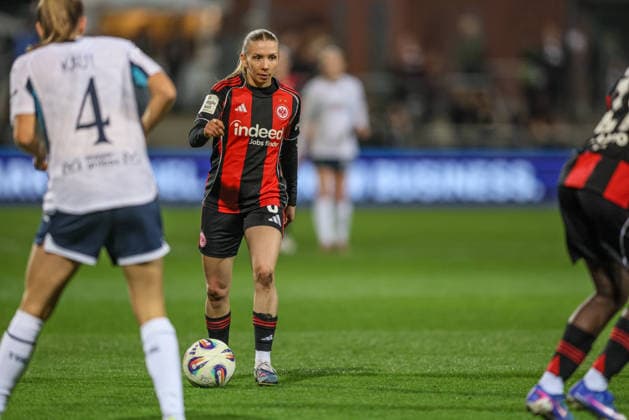 GER, Frankfurt, Eintracht Frankfurt vs TSG Hoffenheim, Google Pixel Bundesliga, Fussball, DFB, Spielzeit 2025 2026, Stadion am Brentanobad, 15. Spieltag im Bild: Elisa Senß (Eintracht Frankfurt Frauen 6) DFB DFL REGULATIONS PROHIBIT ANY USE OF PHOTOGRAPHS AS IMAGE SEQUENCES AND OR QUASI-VIDEO, 18.03.2026 Copyright: HMBxMedia HendrikxHamelau