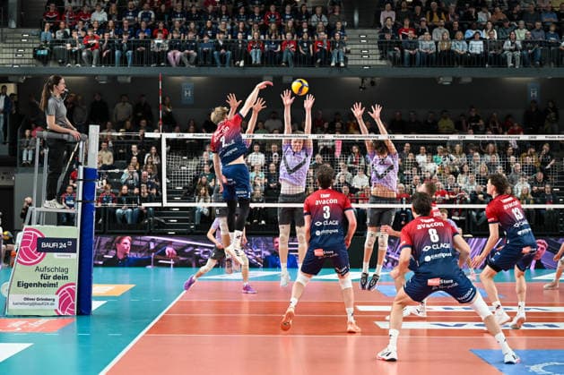 18.03.2026, xdobgx, Volleyball Volleyball Bundesliga VBL, SVG Lüneburg - VC Olympia Berlin v.l. Lüneburg