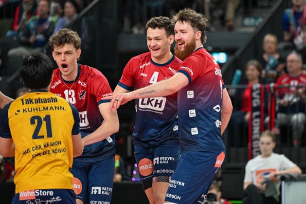 18.03.2026, xdobgx, Volleyball Volleyball Bundesliga VBL, SVG Lüneburg - VC Olympia Berlin v.l. Lüneburg