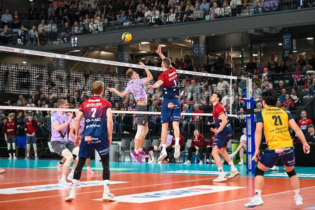 18.03.2026, xdobgx, Volleyball Volleyball Bundesliga VBL, SVG Lüneburg - VC Olympia Berlin v.l. Lüneburg