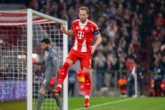 Harry Kane 9 (FC Bayern Muenchen), Torjubel zum 1:0, FC Bayern Muenchen vs. Atalanta Bergamo, Fussball, UEFA Champions League, Achtelfinale Rueckspiel, 18.03.2026 DFB regulations prohibit any use of photographs as image sequences and or quasi-video Muenchen Bayern Deutschland