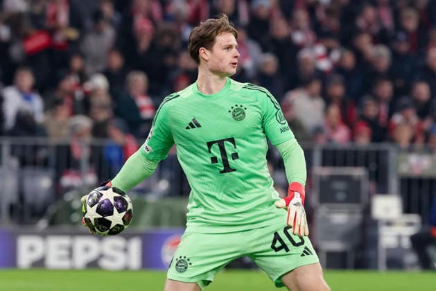 Torhueter Jonas Urbig (FC Bayern Muenchen) kontrolliert den Ball, UEFA Champions League 2025 26 Round of 16 Second Leg, FC Bayern München v Atalanta BC, Football Arena Munich am 18. March 2026 in München, Deutschland. (Foto von Marco Steinbrenner DeFodi Images) Torhueter Jonas Urbig (FC Bayern Muenchen) controls the ball, UEFA Champions League 2025 26 Round of 16 Second Leg, FC Bayern München v Atalanta BC, Football Arena Munich, March 18, 2026 in Munich, Germany. (Photo by Marco Steinbrenner DeFodi Images) -