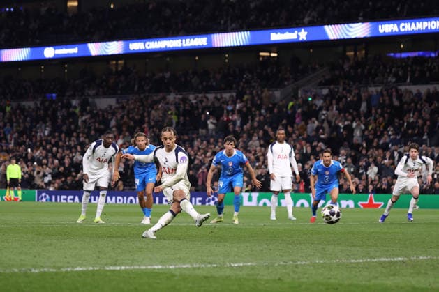Tottenham Hotspur v Atletico De Madrid 18 March 2026, London - UEFA Champions League - Round Of 16 - Second Leg - Tottenham Hotspur v Atletico De Madrid - Xavi Simons of Tottenham Hotspur scores their 3rd goal from the penalty spot - Photo: Jacques Feeney Offside. London UK Copyright: xJacquesxFeeneyx xOffsidexOffside