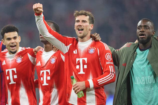 v.l. 14 Luis Diaz, 8 Leon Goretzka, 2 Dayot Upamecano (FCB) Jubel, jubeln, am Spielende, Fussball FC Bayern München - Atalanta Bergamo B.C. UEFA Champions League 18.03.2026 Allianz Arena FOTO: Mladen Lackovic LakoPress