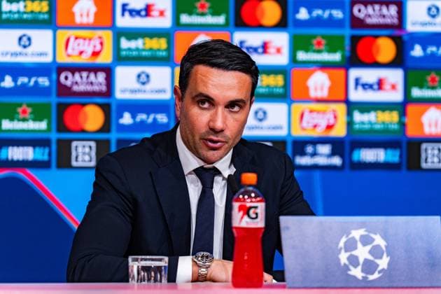 18.03.2026, FC Bayern München vs. Atalanta Bergamo, UEFA Champions League, Achtelfinale-Rückspiel Raffaele Palladino (Atalanta Bergamo, Trainer, Coach) auf der Pressekonferenz nach dem Spiel Regulations prohibit any use of photographs as image sequences and or quasi video Copyright: xBahhoxKarax