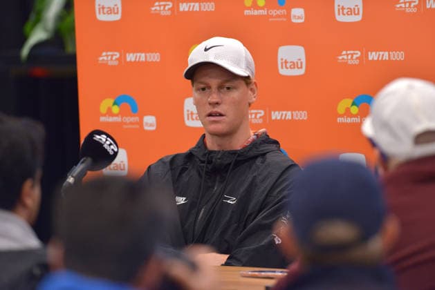 MIAMI GARDENS, FLORIDA - MARCH 18: Jannik Sinner (Italy) answer questions from the media at the 2026 Miami Open Day4 presented by Itau at Hard Rock Stadium on March 18, 2026 in Miami Gardens, Florida. Copyright: xmpi10x
