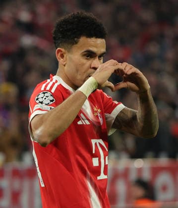 18.03.2026, FC Bayern vs Atlanta Bergamo, Allianz Arena Muenchen, Fussball, im Bild: Luis Diaz (FC Bayern Muenchen) jubelt