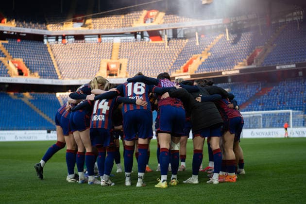 Switzerland: AXA Women s Super League: FC Basel vs FC St.Gallen Frauen, Stadion St.Jakob, Basel: Copyright: xMelinaxFeldges xSteinsiek.chx