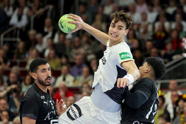 Yehia Haled (Egypt), Julian Koester (Germany) und Mohamed Emad (Egypt) kaempfen um den Ball, Handball International Friendly, Länderspiel, Nationalmannschaft Germany v Egypt, Westfalenhalle am 19. March 2026 in Dortmund, Deutschland. (Foto von Marco Steinbrenner DeFodi Images) Yehia Haled (Egypt), Julian Koester (Germany) und Mohamed Emad (Egypt) battle for the ball, Handball International Friendly, Germany v Egypt, Westfalenhalle, March 19, 2026 in Dortmund, Germany. (Photo by Marco Steinbrenner DeFodi Images) -