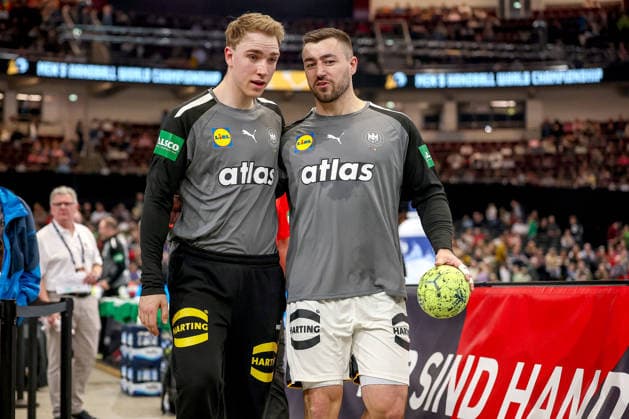 19.03.2026, Handball, Länderspiel Herren, Deutschland - Ägypten, Westfalenhalle Dortmund: Lasse Ludwig (Germany 12) neben Jannik Kohlbacher (Germany 80) Nordrhein-Westfalen Deutschland