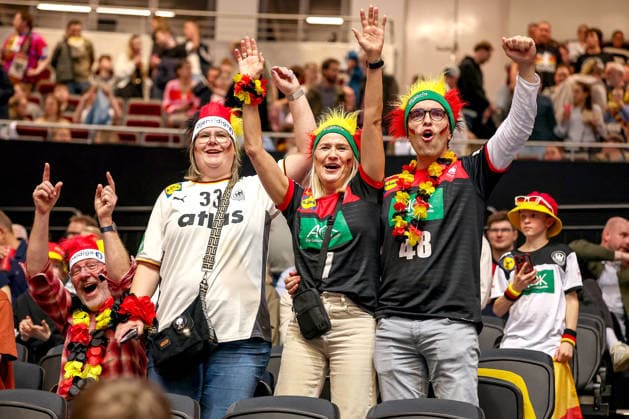 19.03.2026, Handball, Länderspiel Herren, Deutschland - Ägypten, Westfalenhalle Dortmund: Gute Stimmung bei den deutschen Fans auf der Tribüne Nordrhein-Westfalen Deutschland