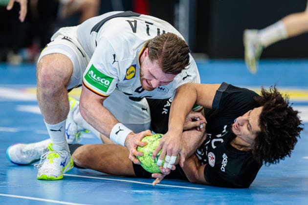 Zweikampf, v.l. Johannes Golla (SG Flensburg-Handewitt, 04), Ali Zein (Aegypten, 90) GER, Deutschland (GER) vs. Aegypten (EGY), Handball, Laenderspiel, Spielzeit 2025 2026, 19.03.2026 GER, Deutschland (GER) vs. Aegypten (EGY), Handball, Laenderspiel, Spielzeit 2025 2026, 19.03.2026 Dortmund Copyright: xEibner-Pressefoto JanxRollingerx EP_JSK