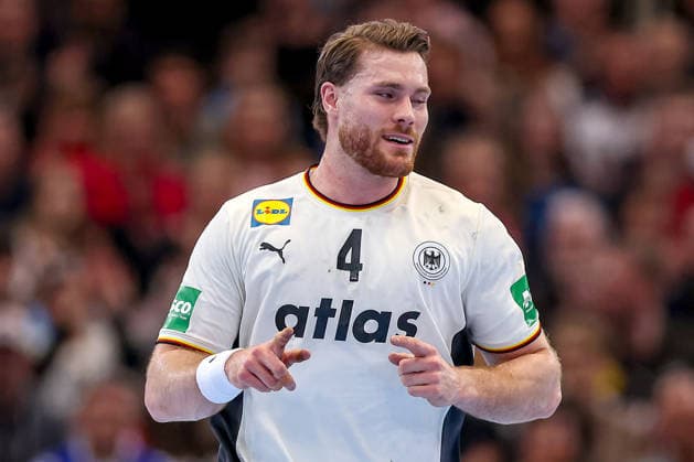 19.03.2026, Handball, Länderspiel Herren, Deutschland - Ägypten, Westfalenhalle Dortmund: Johannes Golla (Germany 04) gestikulierend auf dem Spielfeld Nordrhein-Westfalen Deutschland