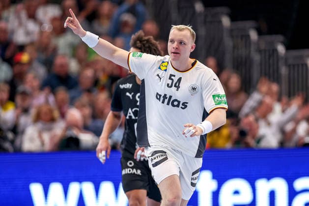 19.03.2026, Handball, Länderspiel Herren, Deutschland - Ägypten, Westfalenhalle Dortmund: Justus Fischer (Germany 54) jubelnd Nordrhein-Westfalen Deutschland
