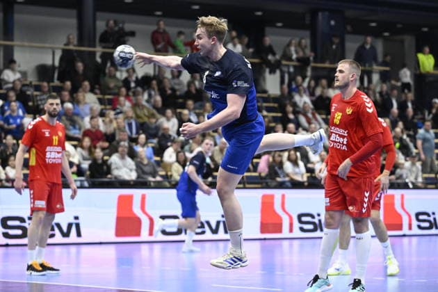 LKS 20260319 Kalle Kankaanpää of Finland shoots wide during Men s Handball World Championship, WM, Weltmeisterschaft Qualification Second Stage match Finland vs Montenegro in Vantaa, Finland on March 19, 2026. - HEIKKI SAUKKOMAA Vantaa Finland KGXNg92OLbY  Copyright: xHeikkixSaukkomaax KGXNg92OLbY