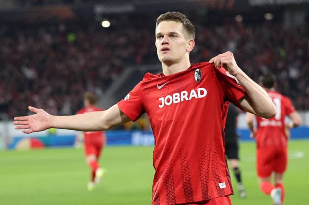19.03.2026, xrekx, Fussball UEFA Europa League, SC Freiburg - KRC Genk v.l. Torjubel nach dem Tor zum celebrating the goal celebrate 1:0 durch Matthias Ginter (SC Freiburg) (DFL DFB REGULATIONS PROHIBIT ANY USE OF PHOTOGRAPHS as IMAGE SEQUENCES and or QUASI-VIDEO) Freiburg
