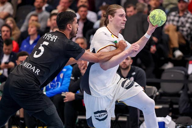 19.03.2026, Handball, Länderspiel Herren, Deutschland - Ägypten, Westfalenhalle Dortmund: Yehia Khaled (Egypt 05) im Zweikampf gegen Juri Knorr (Germany 15) Nordrhein-Westfalen Deutschland