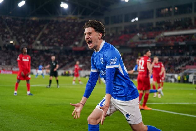 Deutschland: Fussball UEFA Europa League 2025 - 2026, Achtelfinale - SC Freiburg vs KRC Genk - Europa-Park-Stadion: Tor und Torjubel zum 2:1 durch Konstantinos Karetsas (KRC Genk, 20) Freude, Emotionen, Jubel, Geste, Gestik, Emotion, Mimik, Gesichtsausdruck, Emotion *** Germany Football UEFA Europa League 2025 2026, Round of 16 SC Freiburg vs KRC Genk Europa Park Stadion Goal and goal celebration to 2 1 by Konstantinos Karetsas KRC Genk, 20 joy, emotions, cheering, gesture, gesture, emotion, facial expression, facial expression, emotion Copyright: xJOERANxSTEINSIEKx