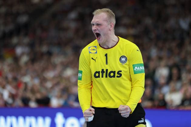 Deutschland - Ägypten, Handball-Testspiel Torwart David Späth Deutschland, 1) jubelt. Handball-Länderspiel der Männer zwischen Deutschland und Ägypten in der Westfalenhalle in Dortmund am 19. März 2026, Dortmund Nordrhein-Westfalen Deutschland Westfalenhalle