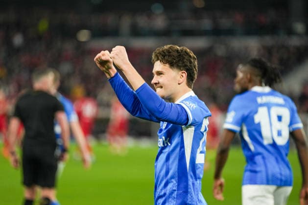 UEFA Europa League: SC Freiburg vs KRC Genk, 19.03.2026 Torjubel zum 2:1 durch Matte Smets (KRC Genk, 6) - auf dem Bild Konstantinos Karetsas (KRC Genk, 20) UEFA Europa League: SC Freiburg vs KRC Genk, Europa-Park-Stadion, 19.03.2026 Copyright: xBEAUTIFULxSPORTS Boscox