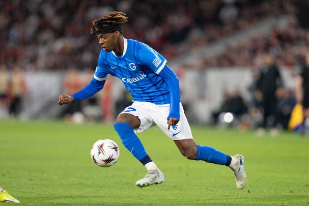 Noah Adedeji-Sternberg 32 (KRC Genk) in Aktion, SC Freiburg vs. KRC Genk, Fussball, Europa League 2025 2026, Achtelfinale, 19.03.2026 Freiburg Baden-Wuerttemberg Deutschland